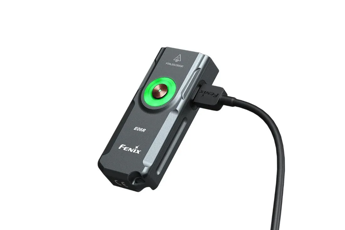 Fenix E06R - Lampe de poche porte-clés 3 en 1 - 700 lumens – Image 9