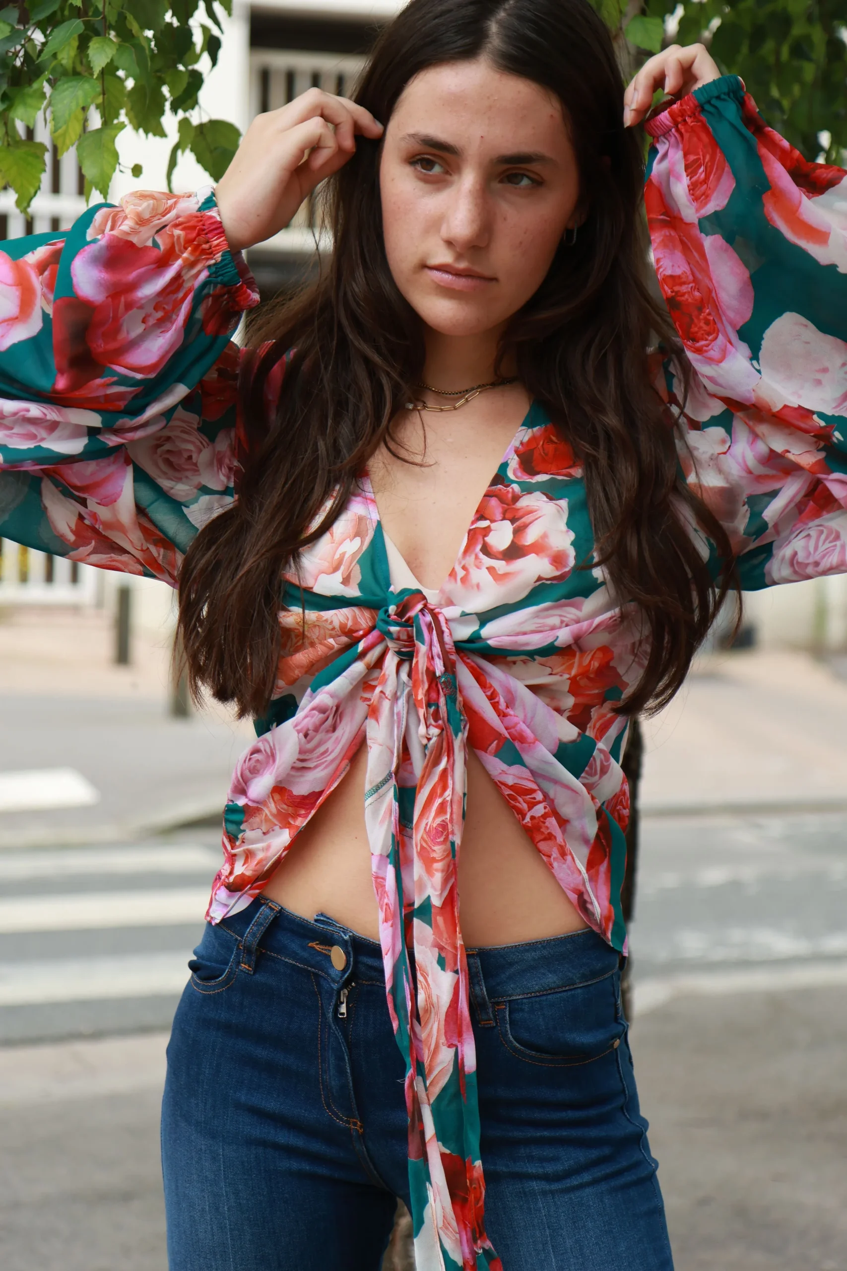 Haut fluide coloré fleuri pinko de «seconde main» – Image 2