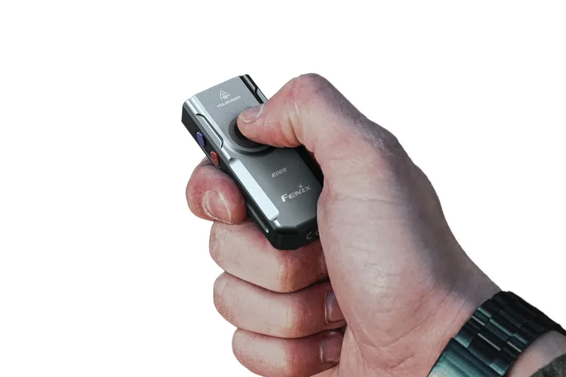 Fenix E06R - Lampe de poche porte-clés 3 en 1 - 700 lumens – Image 5