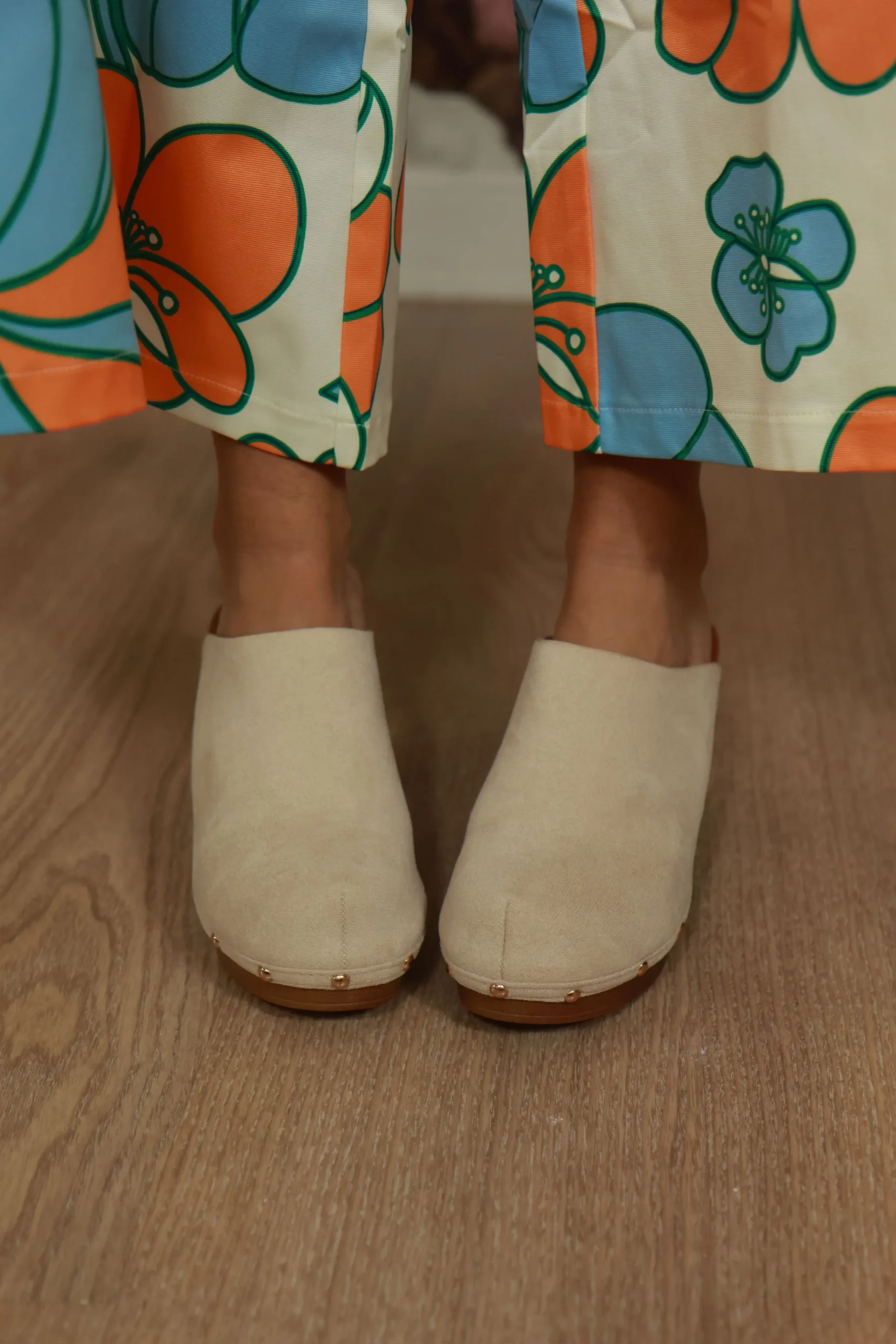 Sabots Jane beige by Chantal B