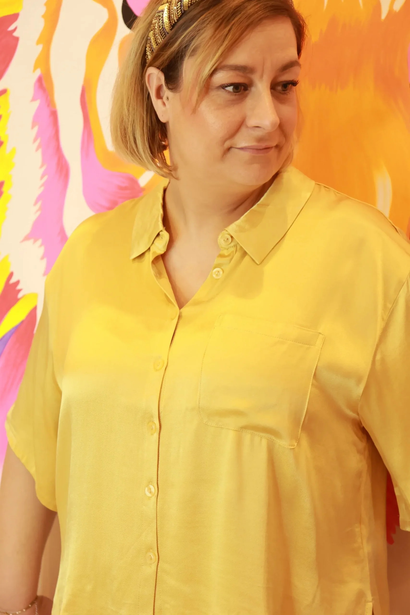 Blouse Evelina star satin King Louie – Image 7