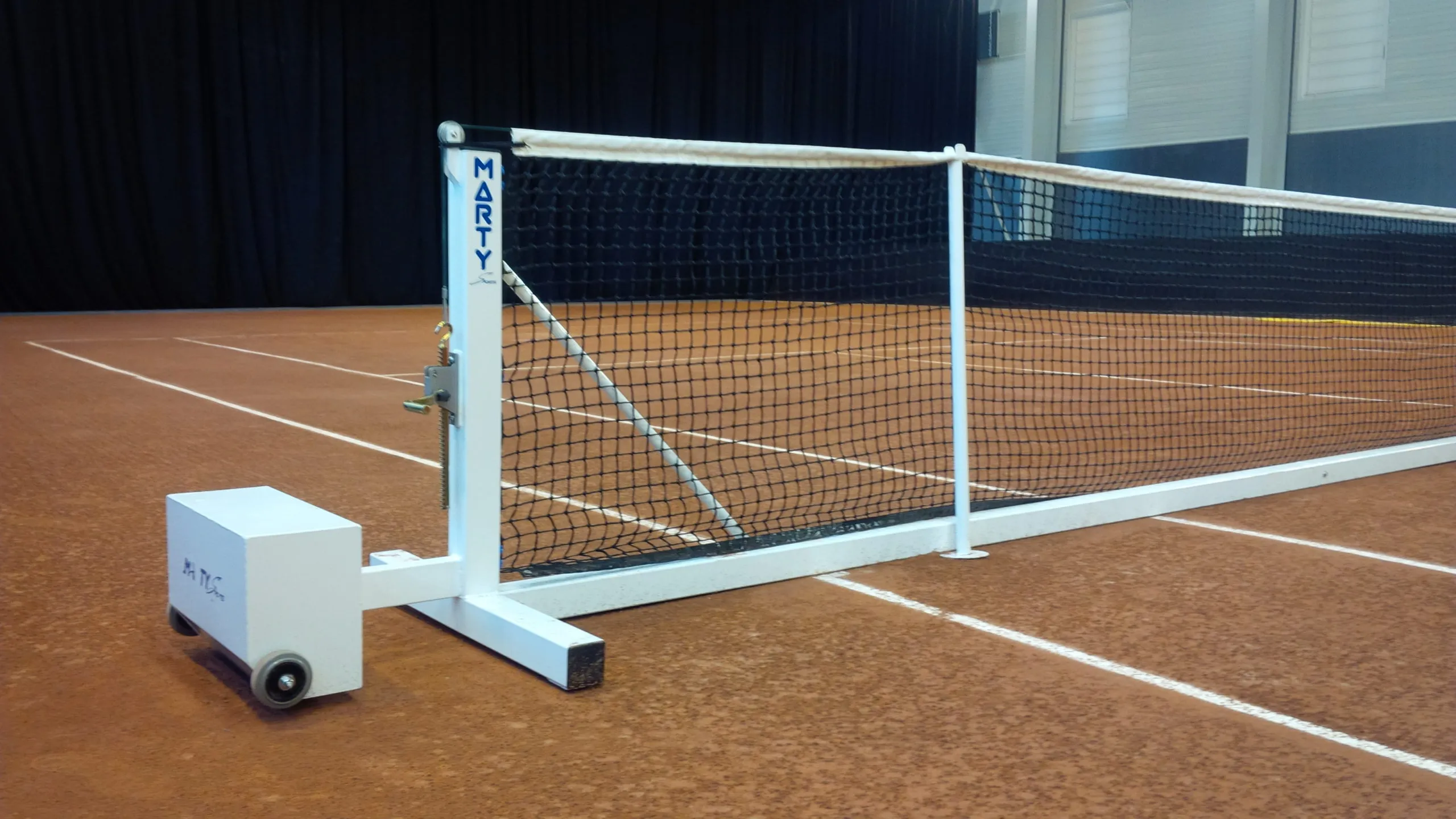 Poteaux tennis autostables