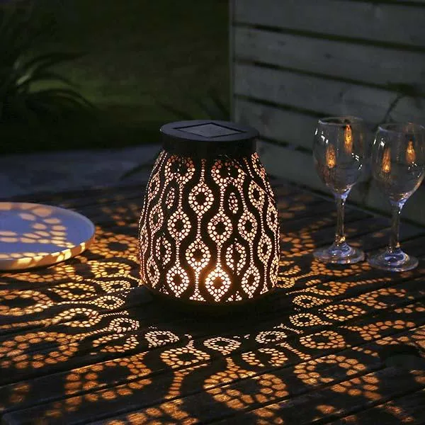 Lanterne Solaire Marocaine "Design en Fer" – Image 8