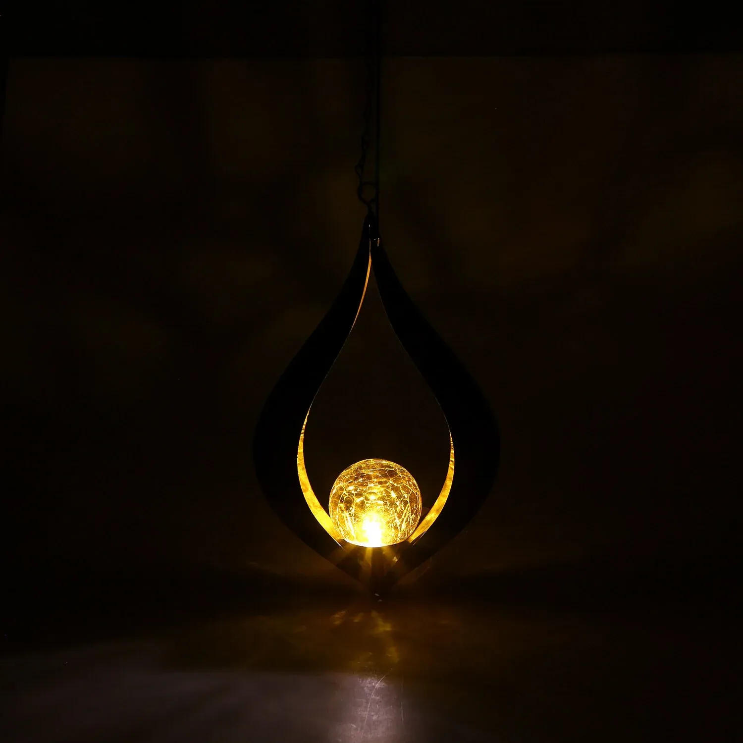 Lanterne solaire metal "Flamme noire"