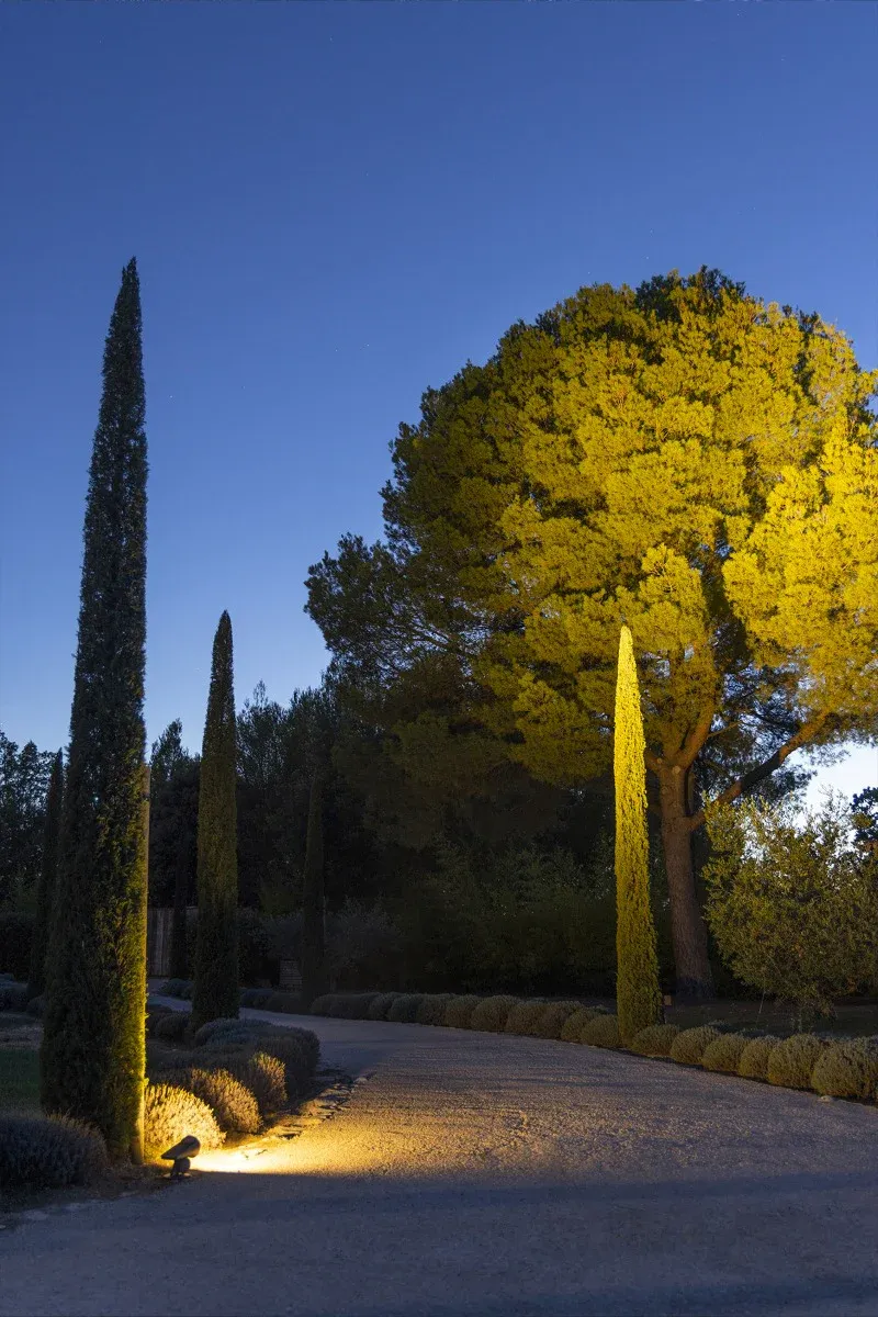 Spot solaire gris carbone OJE 3000K 600lm 24° IP66 – Image 6